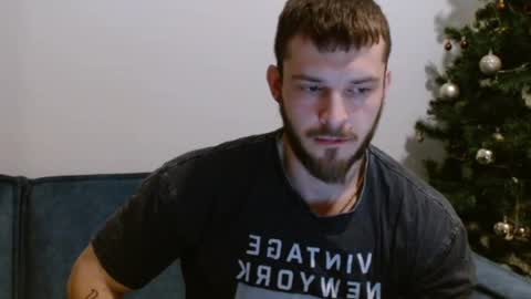 Snapshot of your420_cam chatting on January 2025 04:35:01 PM your420_cam online show from January 2025 04:35:01 PM