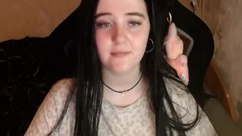 your_8a8y online show from January 2026 12:11:01 PM