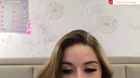 Gigi online show from February 2025 04:15:01 PM