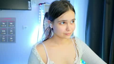 Snapshot of your_casual_vibes chatting on July 2026 06:43:02 PM Julia Next stream online show from July 2026 06:43:02 PM