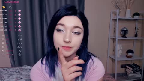 Lina online show from February 2025 09:38:02 AM