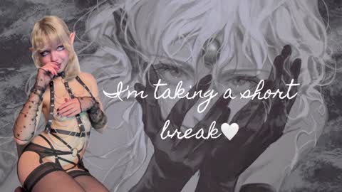 Snapshot of your_gothic_elf chatting on December 2024 05:13:01 AM Stella online show from December 2024 05:13:01 AM