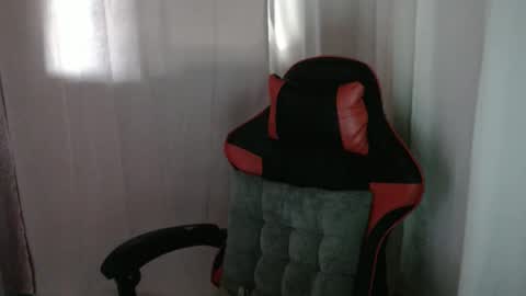 your_guy111 online show from May 2026 05:03:02 AM