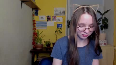 Snapshot of your_leslie chatting on December 2024 04:09:02 PM Leslie online show from December 2024 04:09:02 PM