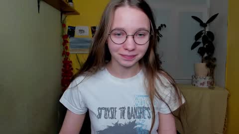 Snapshot of your_leslie chatting on January 2025 04:41:01 PM Leslie online show from January 2025 04:41:01 PM