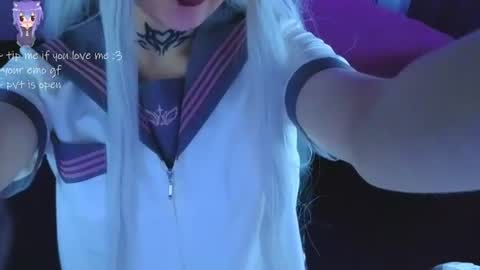 Snapshot of your_little_eva chatting on June 2026 05:05:01 AM Eva online show from June 2026 05:05:01 AM