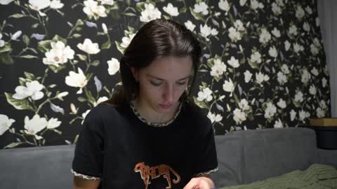 Meri  online show from February 2025 09:04:01 PM