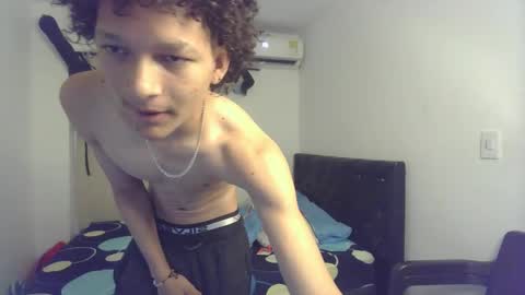 Snapshot of your_master7 chatting on February 2026 05:39:01 AM your_master7 online show from February 2026 05:39:01 AM