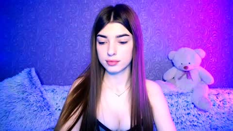 Snapshot of your_moon18 chatting on December 2024 05:40:02 AM Zarina online show from December 2024 05:40:02 AM