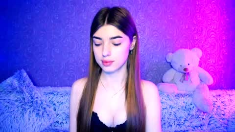 Snapshot of your_moon18 chatting on December 2024 09:17:02 PM Zarina online show from December 2024 09:17:02 PM