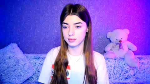 Snapshot of your_moon18 chatting on December 2024 06:33:02 AM Zarina online show from December 2024 06:33:02 AM