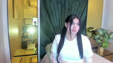 Snapshot of your_naughtyangel_ chatting on May 2026 03:03:02 AM VIOLETA online show from May 2026 03:03:02 AM
