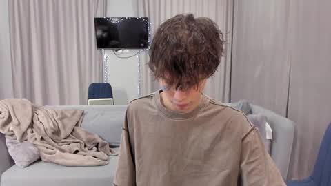 your_shy_guy online show from January 2025 08:04:02 PM