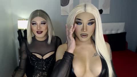 Snapshot of your_truly_goddess143 chatting on December 2025 12:04:01 AM TRICXIEBELLE online show from December 2025 12:04:01 AM