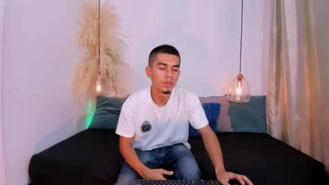 Angel online show from May 2026 12:57:02 PM