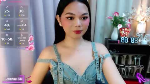 Hi its me Yna online show from November 2025 12:08:02 PM