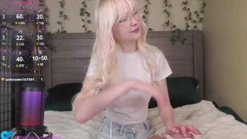 Snapshot of youranonymousegirl chatting on February 2025 03:21:02 AM Clover OF YourAnonymousEgirl 40 off sale online show from February 2025 03:21:02 AM