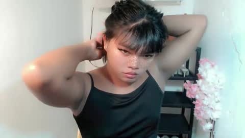 Snapshot of yourasian_kendal chatting on June 2026 12:11:01 AM Kendal online show from June 2026 12:11:01 AM