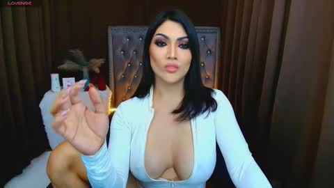 Snapshot of yourasiangoddess69 chatting on February 2026 11:20:02 AM Goddess online show from February 2026 11:20:02 AM