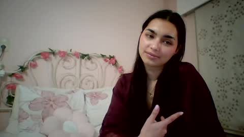 yourbella37 online show from May 2026 08:27:02 PM