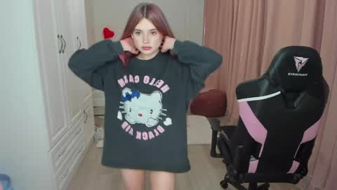 Cassie online show from April 2026 05:50:01 PM