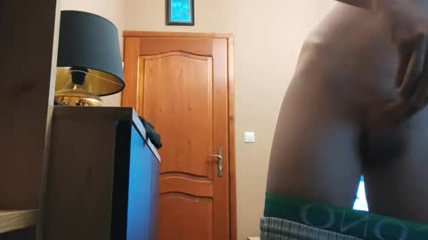 YourDaddyRM online show from November 2025 01:38:01 AM