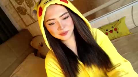 JEN  online show from December 2025 08:08:01 AM