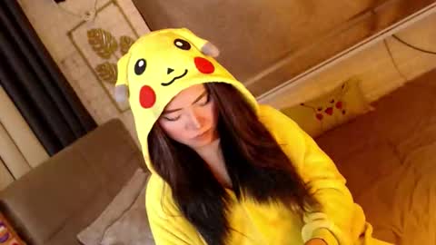 JEN  online show from March 2026 01:15:01 PM