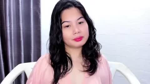 3hi im  Angel glad to see you  3 online show from June 2026 11:46:02 PM