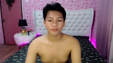 HEN online show from September 2025 09:25:02 PM
