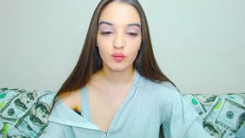 Adele online show from April 2026 07:02:01 AM