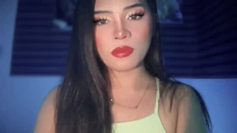 Snapshot of yourehot_pretty chatting on June 2026 09:53:01 PM Do read my bio online show from June 2026 09:53:01 PM