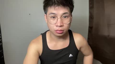 Snapshot of yourfantasyyy_ chatting on March 2025 10:52:02 AM yourfantasyyy_ online show from March 2025 10:52:02 AM