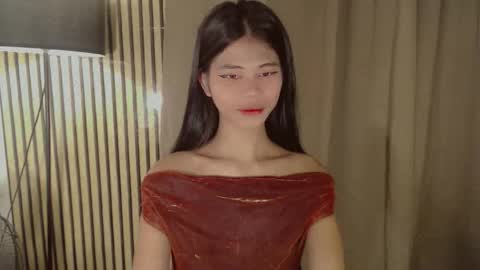 Vivian online show from January 2026 07:52:02 PM