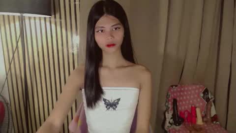 Vivian online show from February 2026 09:29:02 PM