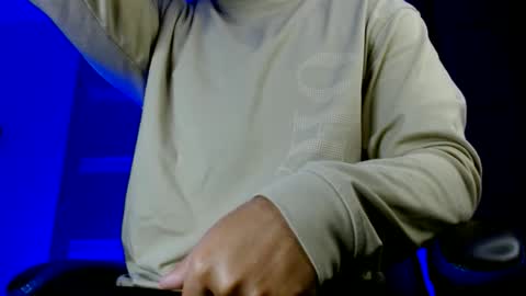 Snapshot of yourfavorite_bigclit chatting on May 2026 10:11:02 AM yourfavorite_bigclit online show from May 2026 10:11:02 AM