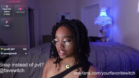 Naava online show from September 2025 03:30:02 AM