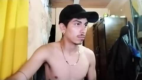 Snapshot of yourgodzeus chatting on March 2025 01:00:02 AM yourgodzeus online show from March 2025 01:00:02 AM