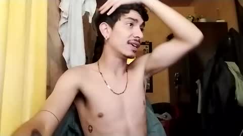 Snapshot of yourgodzeus chatting on March 2025 03:05:01 PM yourgodzeus online show from March 2025 03:05:01 PM