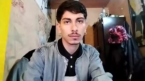 Snapshot of yourgodzeus chatting on March 2025 12:36:02 PM yourgodzeus online show from March 2025 12:36:02 PM