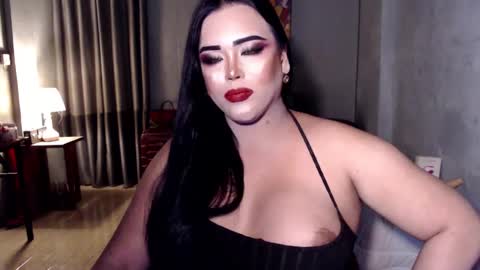 Snapshot of yourhighnesscassy chatting on December 2024 05:21:01 AM Cassy online show from December 2024 05:21:01 AM