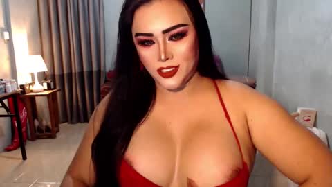 Snapshot of yourhighnesscassy chatting on January 2025 07:47:02 AM Cassy online show from January 2025 07:47:02 AM