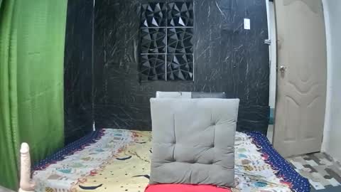 yourhotdodz online show from February 2026 04:14:02 PM