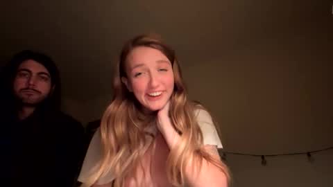 yourhotmother online show from November 2025 05:21:02 AM