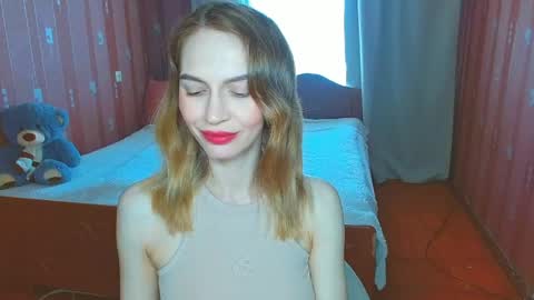 Snapshot of yourladysunshine chatting on June 2026 06:52:02 AM Ksyusha online show from June 2026 06:52:02 AM