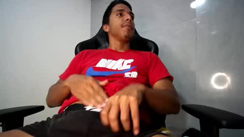 Your Latin Mamba online show from October 2025 05:02:02 AM