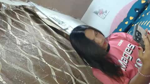 Snapshot of yourlittle_angel69 chatting on January 2025 05:52:01 AM angel online show from January 2025 05:52:01 AM