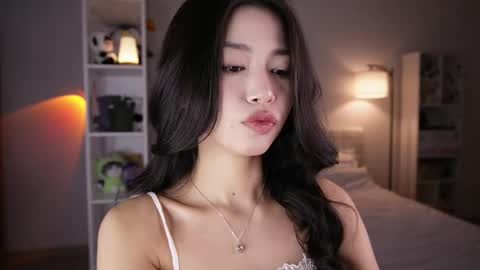 Snapshot of yourlittlesunrise_ chatting on May 2026 04:41:01 AM yourlittlesunrise_ online show from May 2026 04:41:01 AM