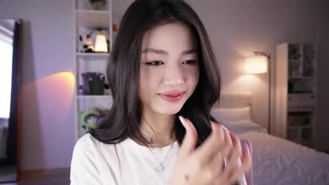 Snapshot of yourlittlesunrise_ chatting on May 2026 05:25:01 AM yourlittlesunrise_ online show from May 2026 05:25:01 AM