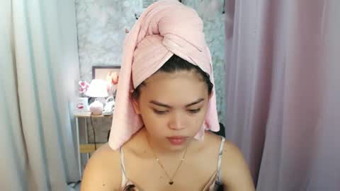 your lovely Dina online show from March 2026 02:07:01 AM